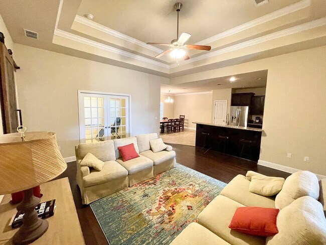 Building Photo - 326 Cocobolo Dr