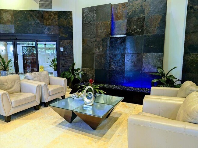 Foto del edificio - 3300 NE 191st St