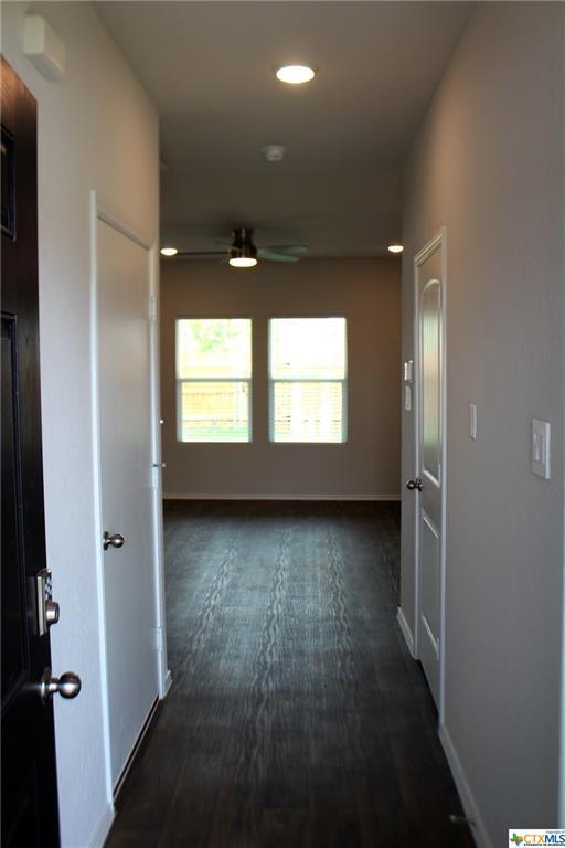 Building Photo - 112 Skipping Stone Ln
