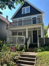 Building Photo - 3011 N Pierce St