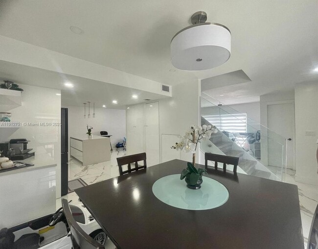 Building Photo - 15465 SW 86th Terrace