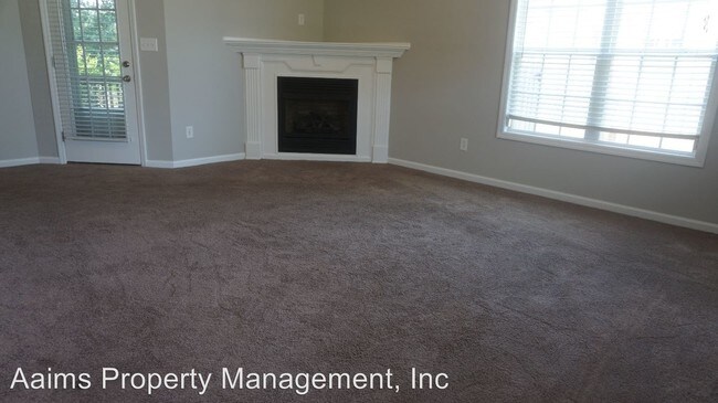 Building Photo - 1458 Ferndell Dr