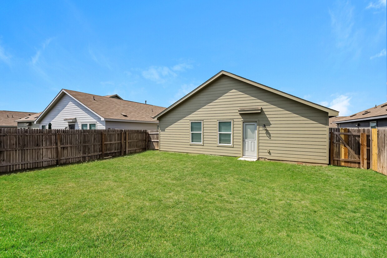 11934 Cink Dr, San Antonio, TX 78221 | Apartments.com