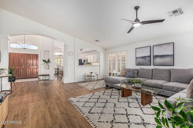 Foto del edificio - 4109 E Graythorn Ave
