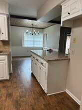 Building Photo - 103 Wroxton Dr