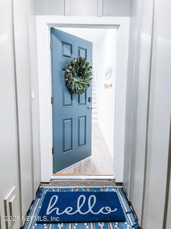 Foto del edificio - 89 Zaragoza Dr