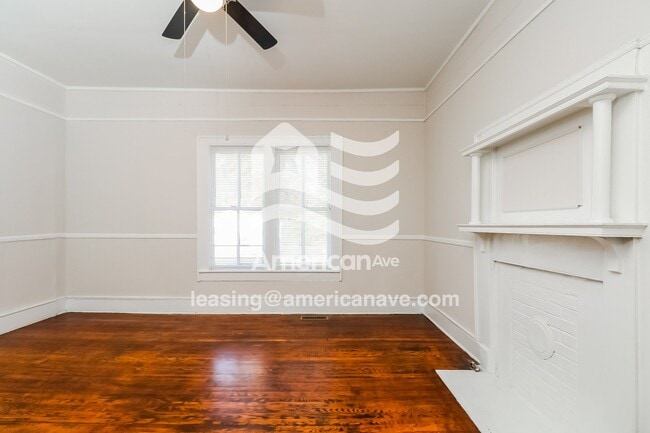 Building Photo - 926 N Granard St