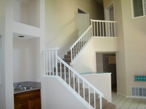 Building Photo - 14534 King Canyon Rd