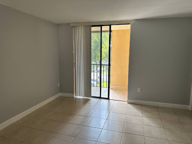 Foto del edificio - 8310 SW 133rd Ave