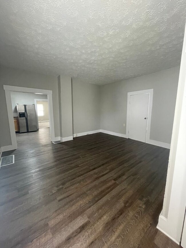 Photo - 1315 Morton St Apartment