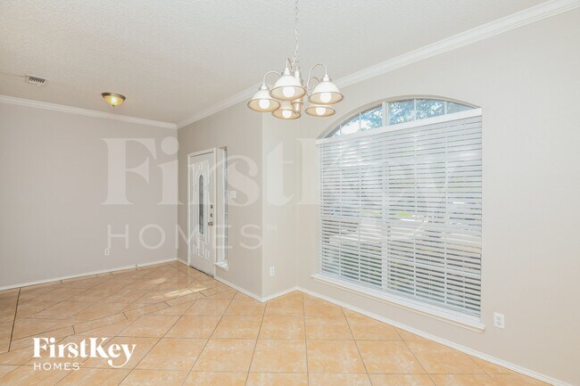 Foto del edificio - 6224 Bowin Dr