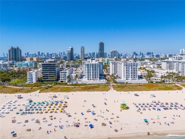 Building Photo - 345 Ocean Dr