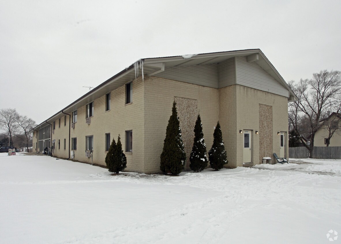 Foto del edificio - 5112-5116 Pershing Blvd