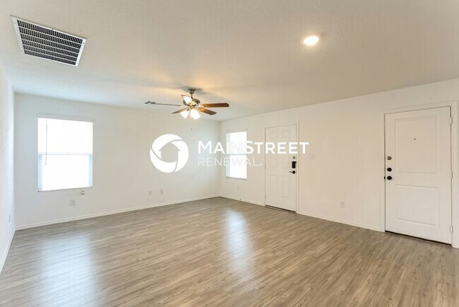 Foto del edificio - 3 Bedroom Pet-Friendly Home in Converse, TX with Main Street Renewal
