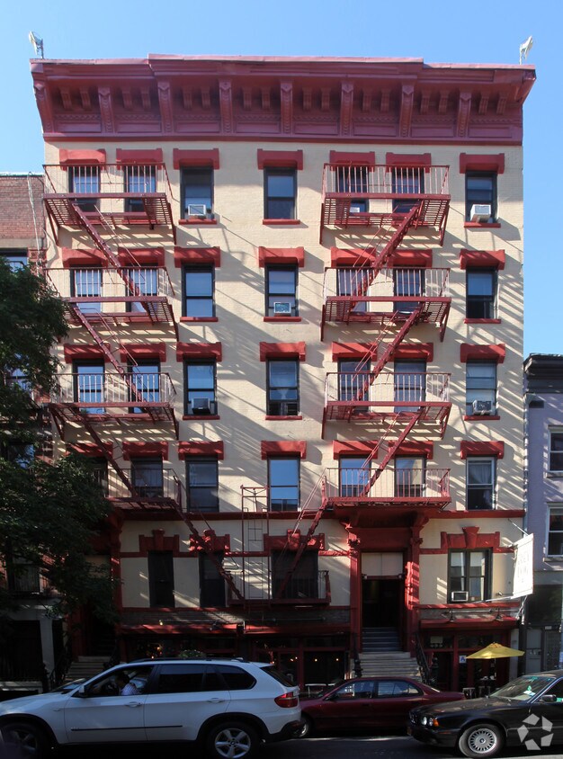 Building Photo - 242-244 W 16th St