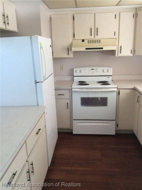 Foto del edificio - 517 Manor Cir