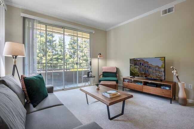 Building Photo - 1326 The Alameda
