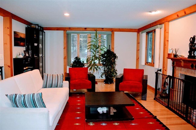 Foto del edificio - 52 Anderson Pond Rd