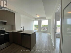 Building Photo - 3240-3240 William Coltson Ave