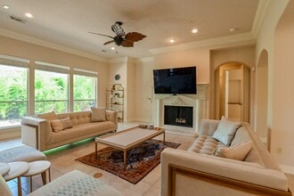 Building Photo - 14206 Jade Cove Dr