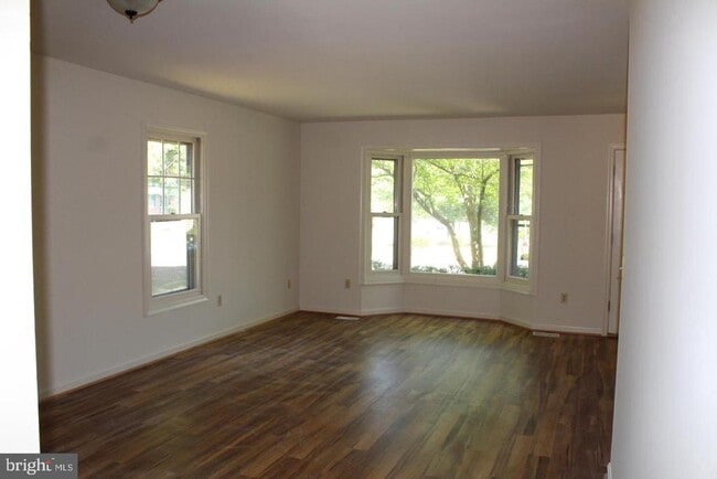 Foto del edificio - 10742 Brice Ct