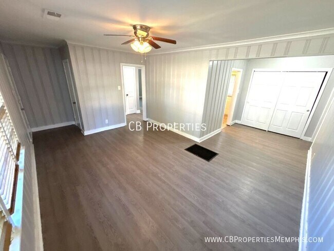 Foto del edificio - 3113 Ruby Ln