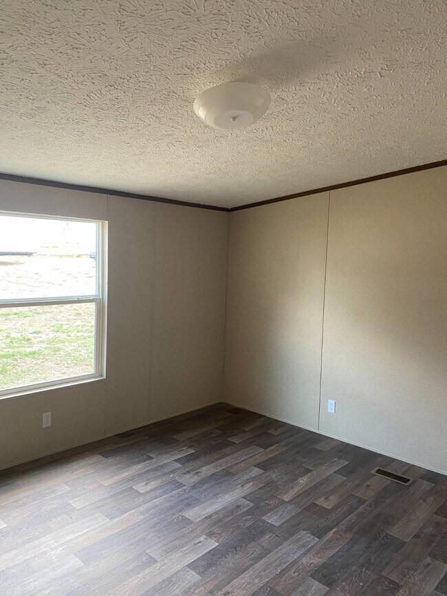 Foto del edificio - 105 High Ridge Ct