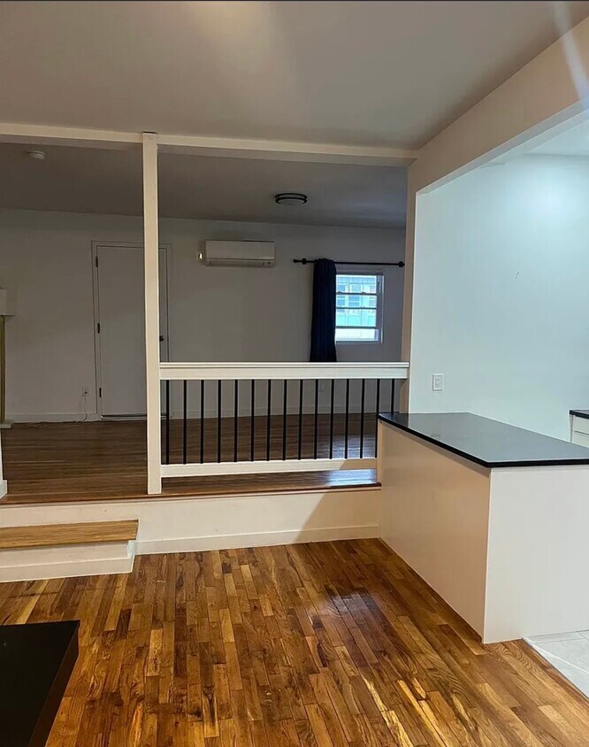 Foto del edificio - 19 Throop Ave