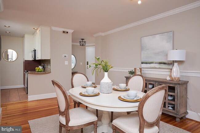 Building Photo - 1735 New Hampshire Ave NW