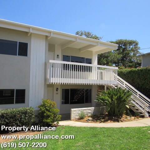 Primary Photo - 1023 Neptune Ave