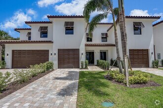 Building Photo - 400 Bella Sol Way