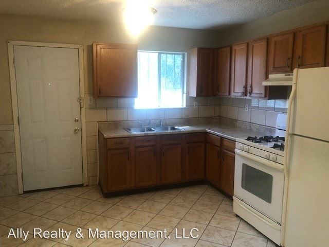 Building Photo - 3 br, 1 bath House - 1712 W Mayfield Blvd