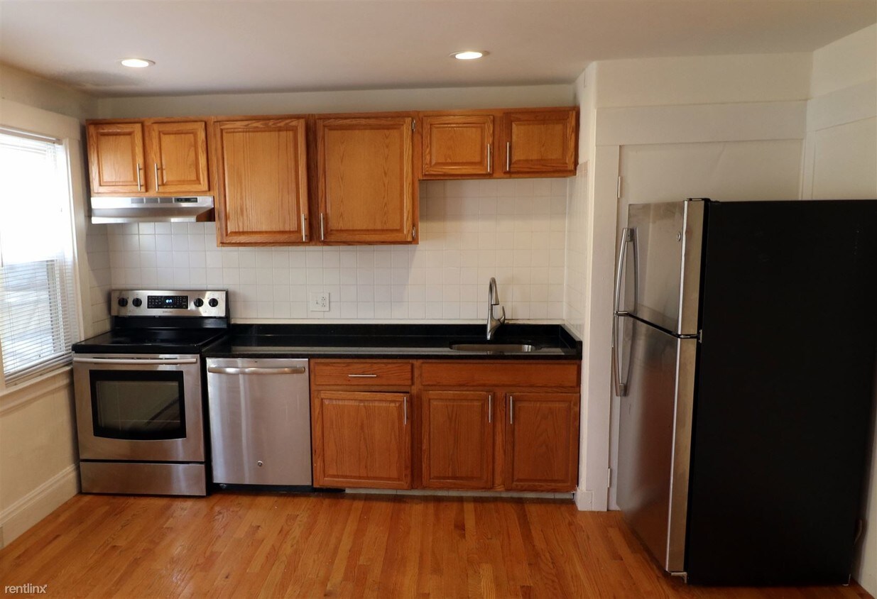 1 br, 1 bath - 153 Franklin St Apt 2R - 1 br, 1 bath  - 153 Franklin St Apt 2R
