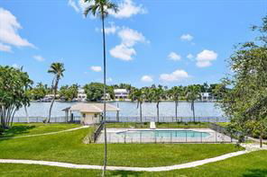 Foto del edificio - 278 S North Lake Dr