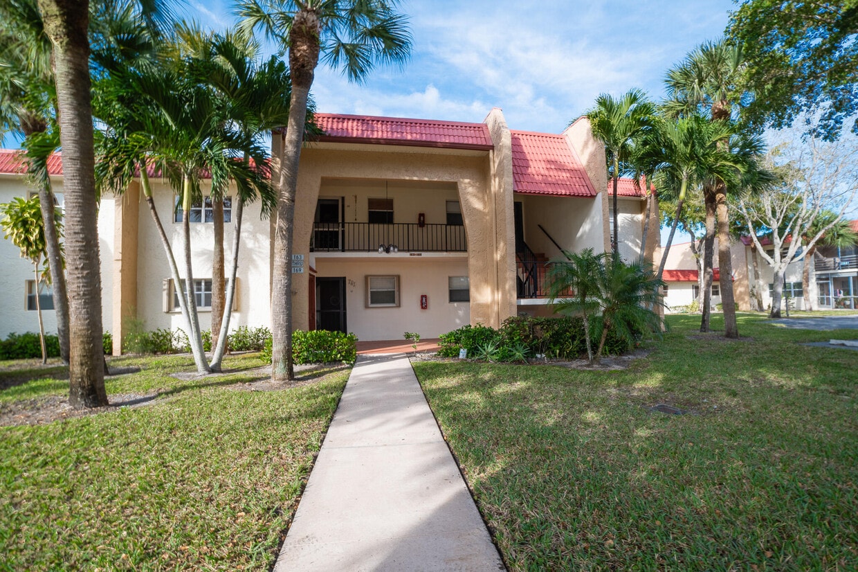 163 Lake Evelyn Dr, West Palm Beach, FL 33411 - Condo for Rent in West ...
