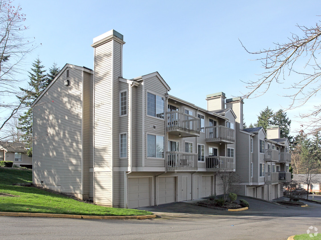 Madera West Apartments