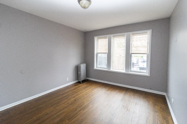 Building Photo - 7038 S Chappel Ave