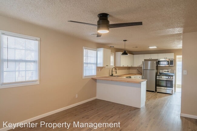 Building Photo - 2 br, 1 bath House - 3627 S Indianapolis Ave