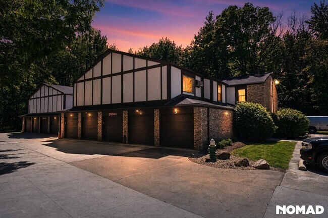 Foto del edificio - 29363 Detroit Rd