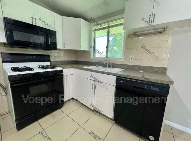 Building Photo - Charming 3-Bedroom Home in the Heart of Ka...