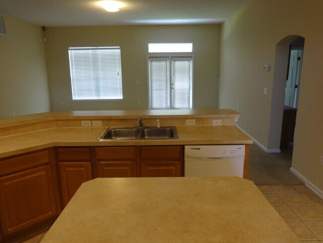 Building Photo - 1570 Elsa Drive