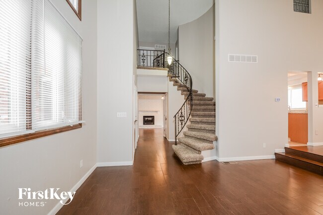 Foto del edificio - 24 Lille Ct