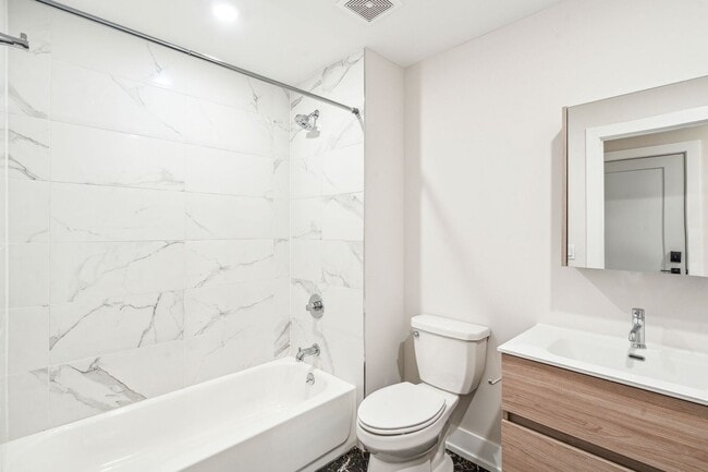 Interior Photo - Hightop Germantown - Sparrow House