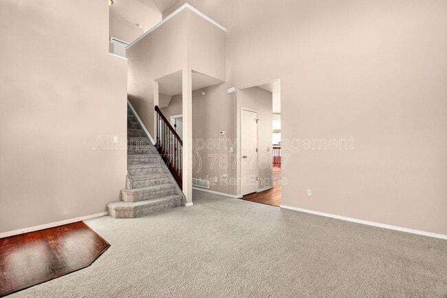 Building Photo - 8131 Oliver Rd