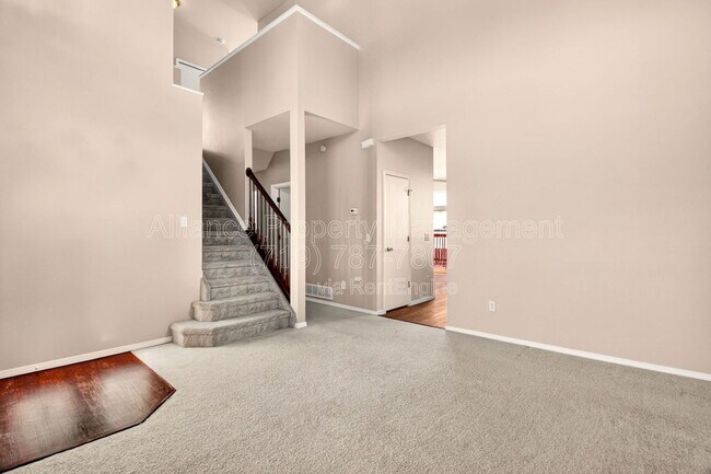 Foto del edificio - 8131 Oliver Rd