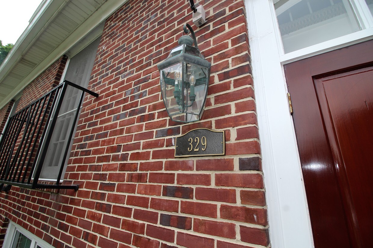 329 Homeland Southway, Baltimore, MD 21212 Condo for Rent in