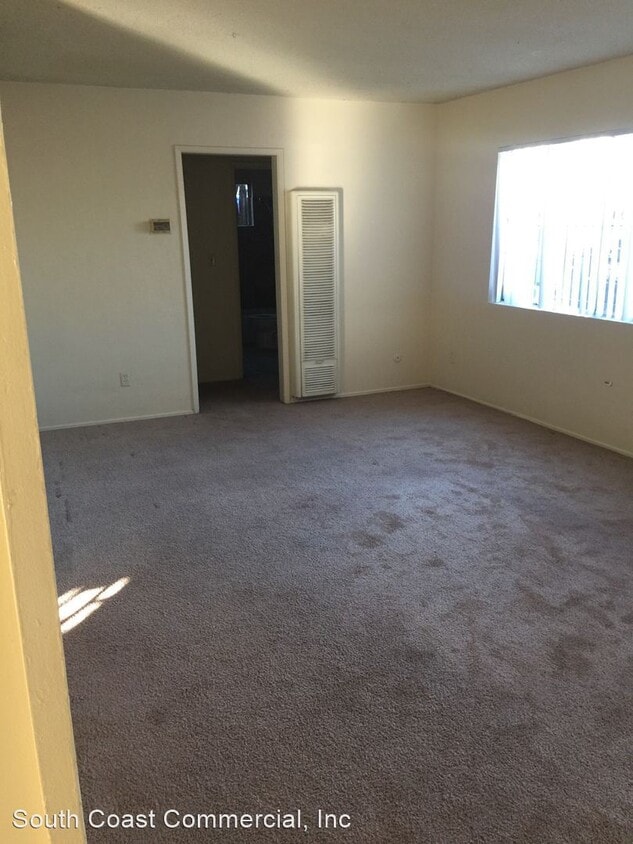 Building Photo - 4265 Altadena Ave