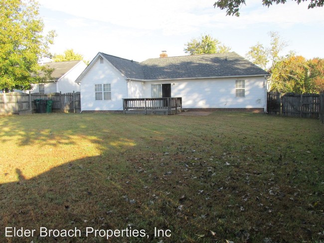 Building Photo - 14414 Planters Knob Ln
