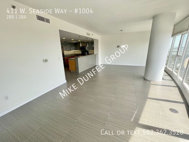 Building Photo - 411 W Seaside Way