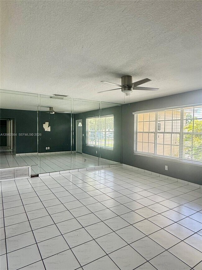 Building Photo - 7710 NW 5th St
